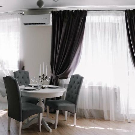 Vip Apartament Gomel Apartament Zewnętrze zdjęcie